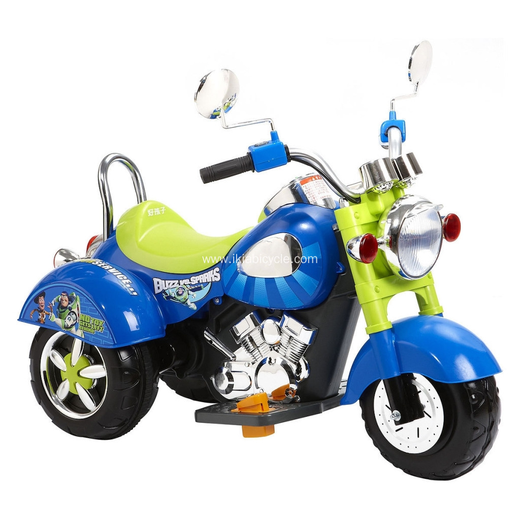 Aýdym-saz bilen çagalar elektrik trikleýty